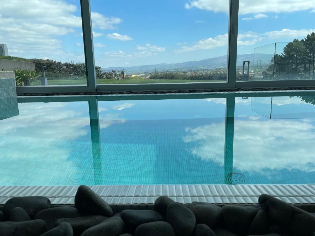 Tres Prismas Exclusive Villa Sarria Exterior photo